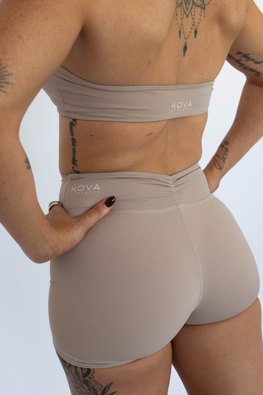 Sculpt Ruched Back Shorts - Stone