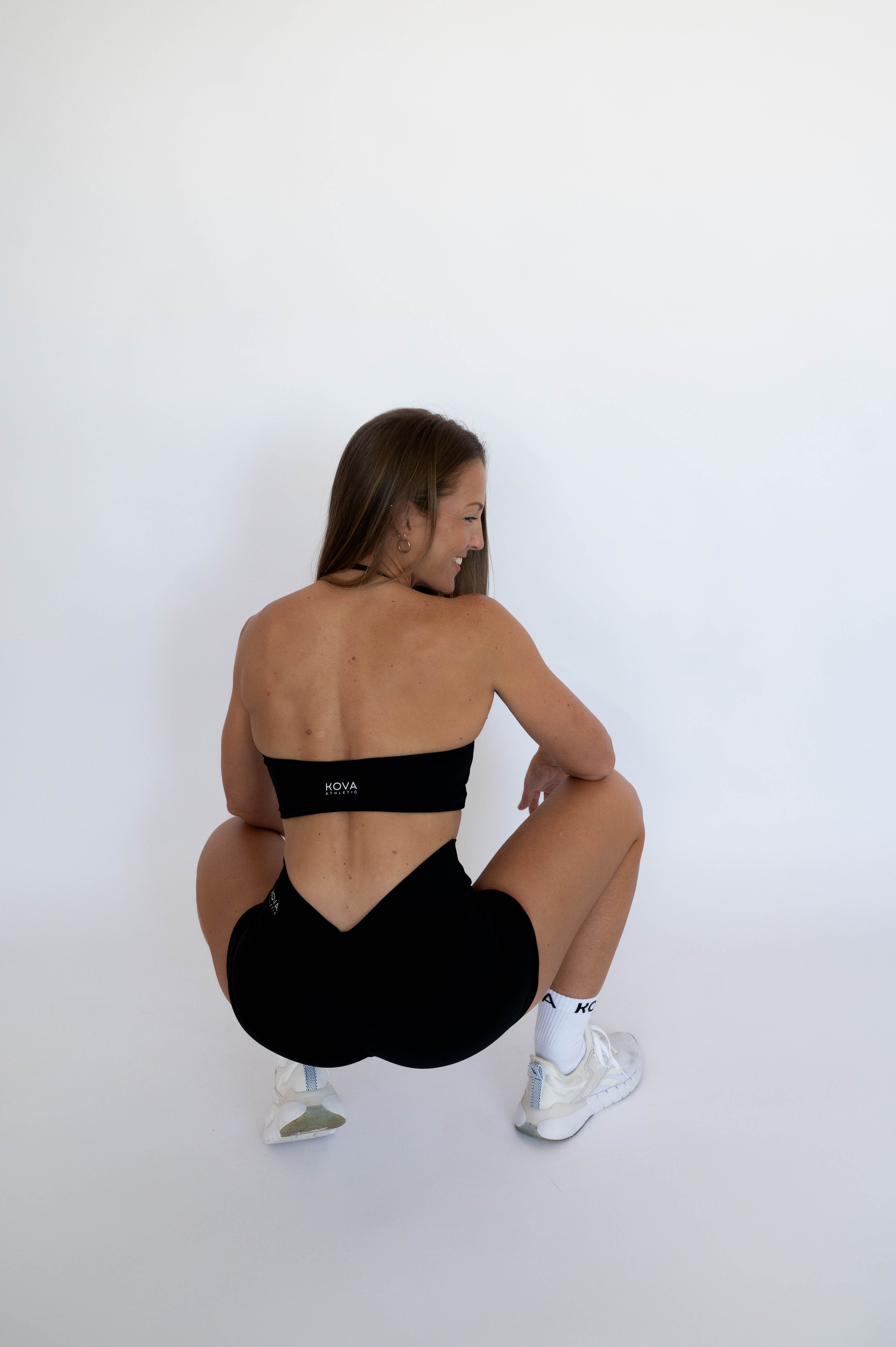 Sculpt V-Cut Shorts - Black