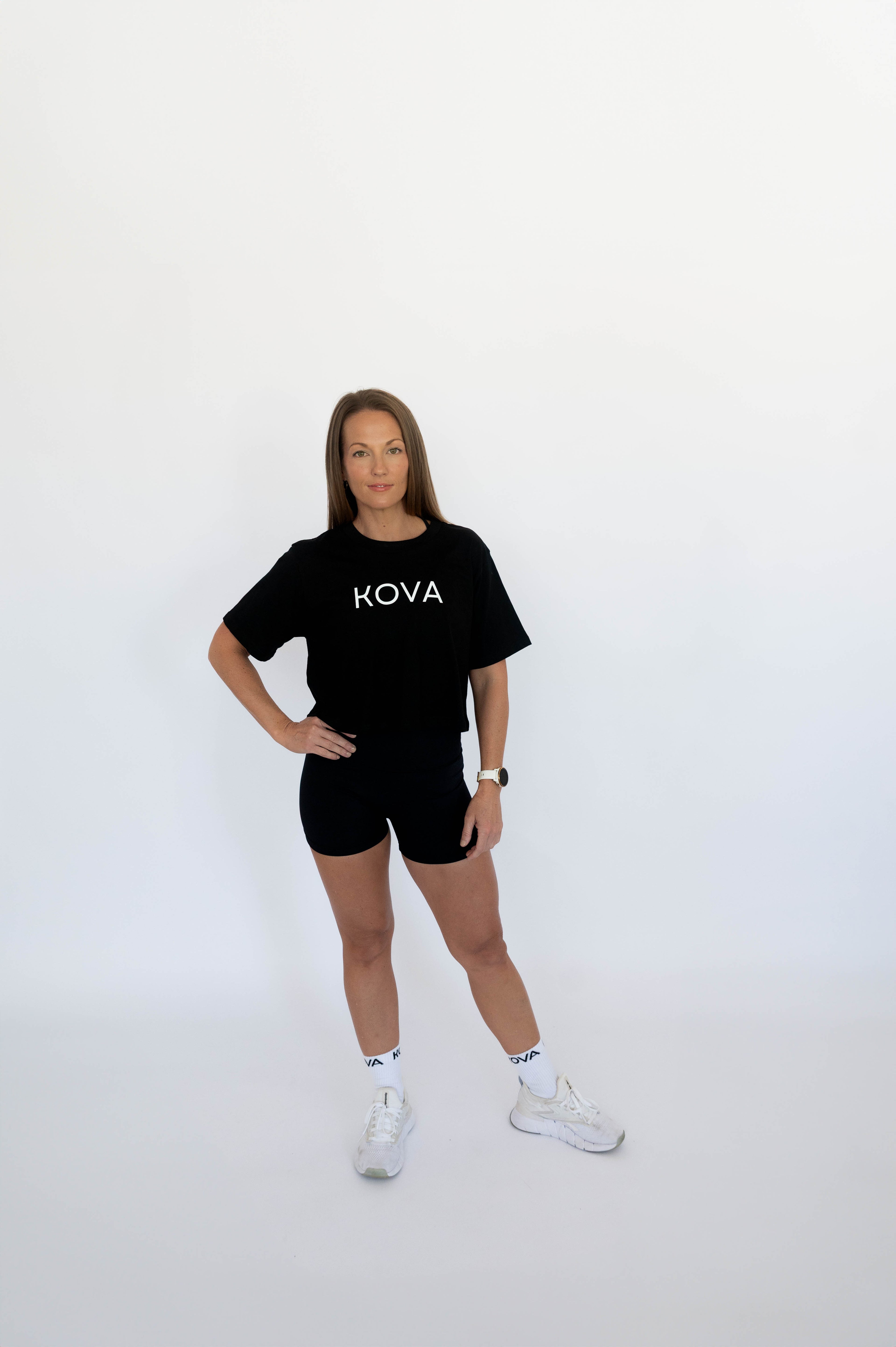 Cropped Tee – Black