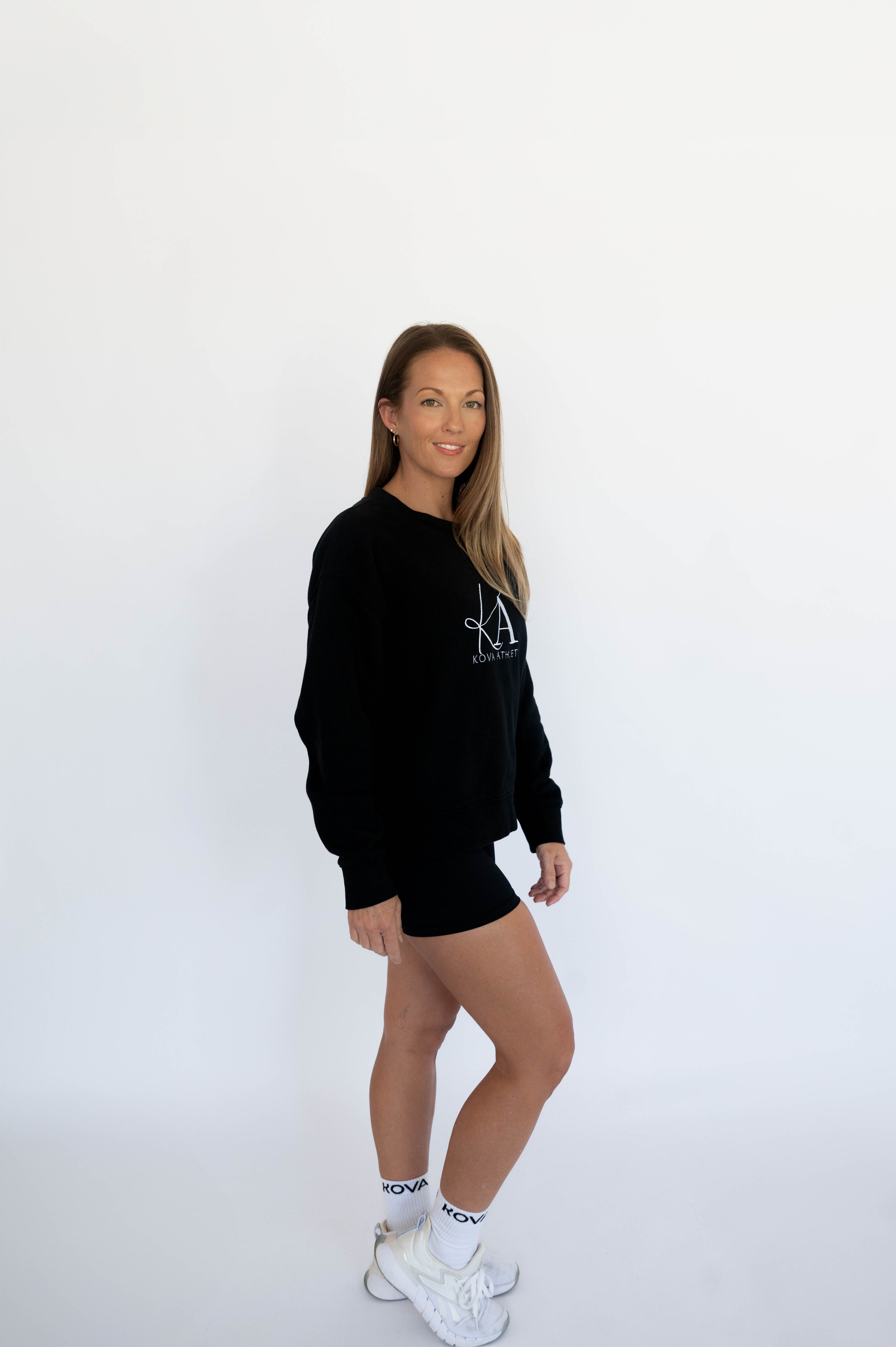 Relaxed Crew - Black