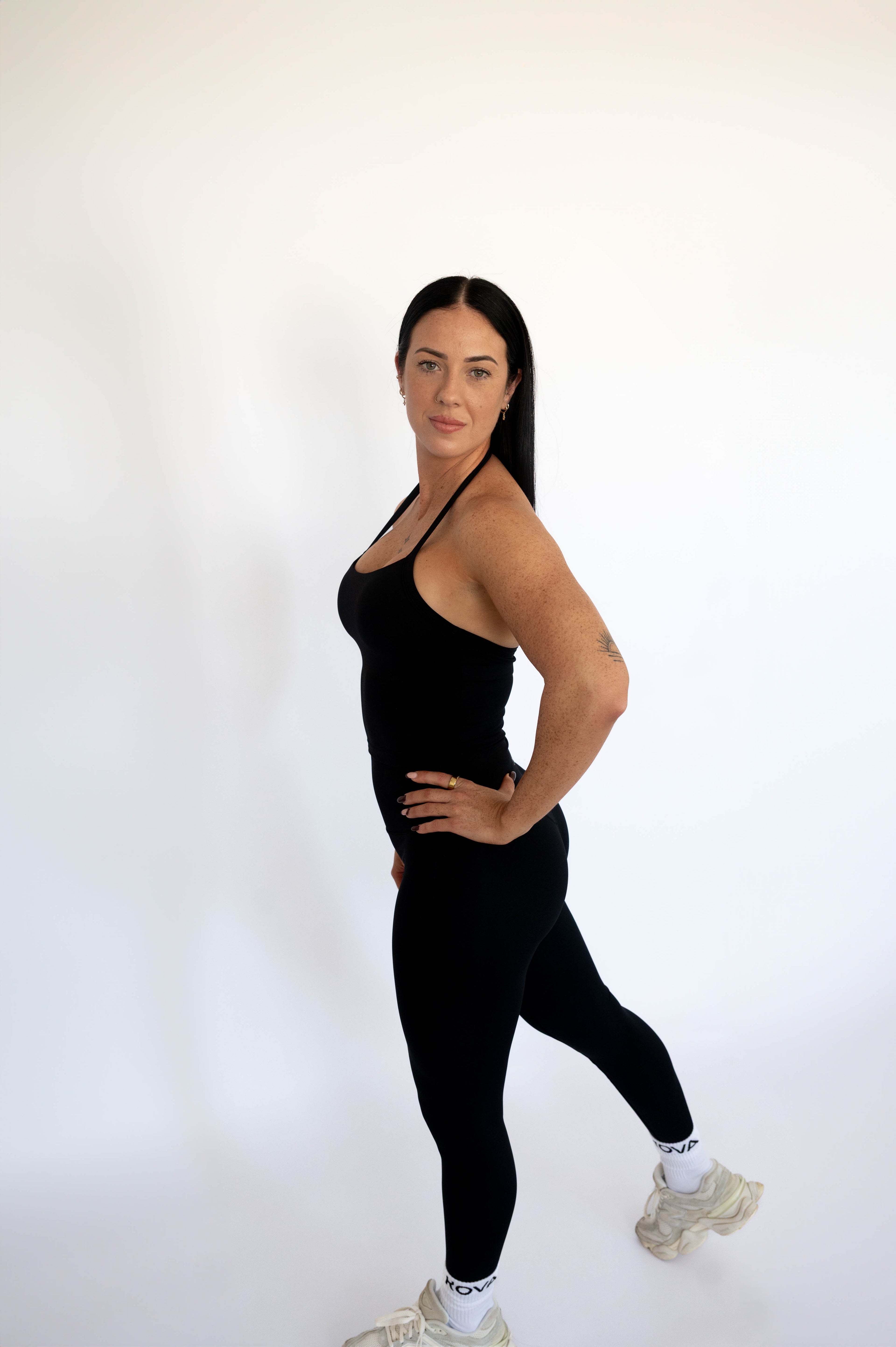Sculpt Halter Top - Black