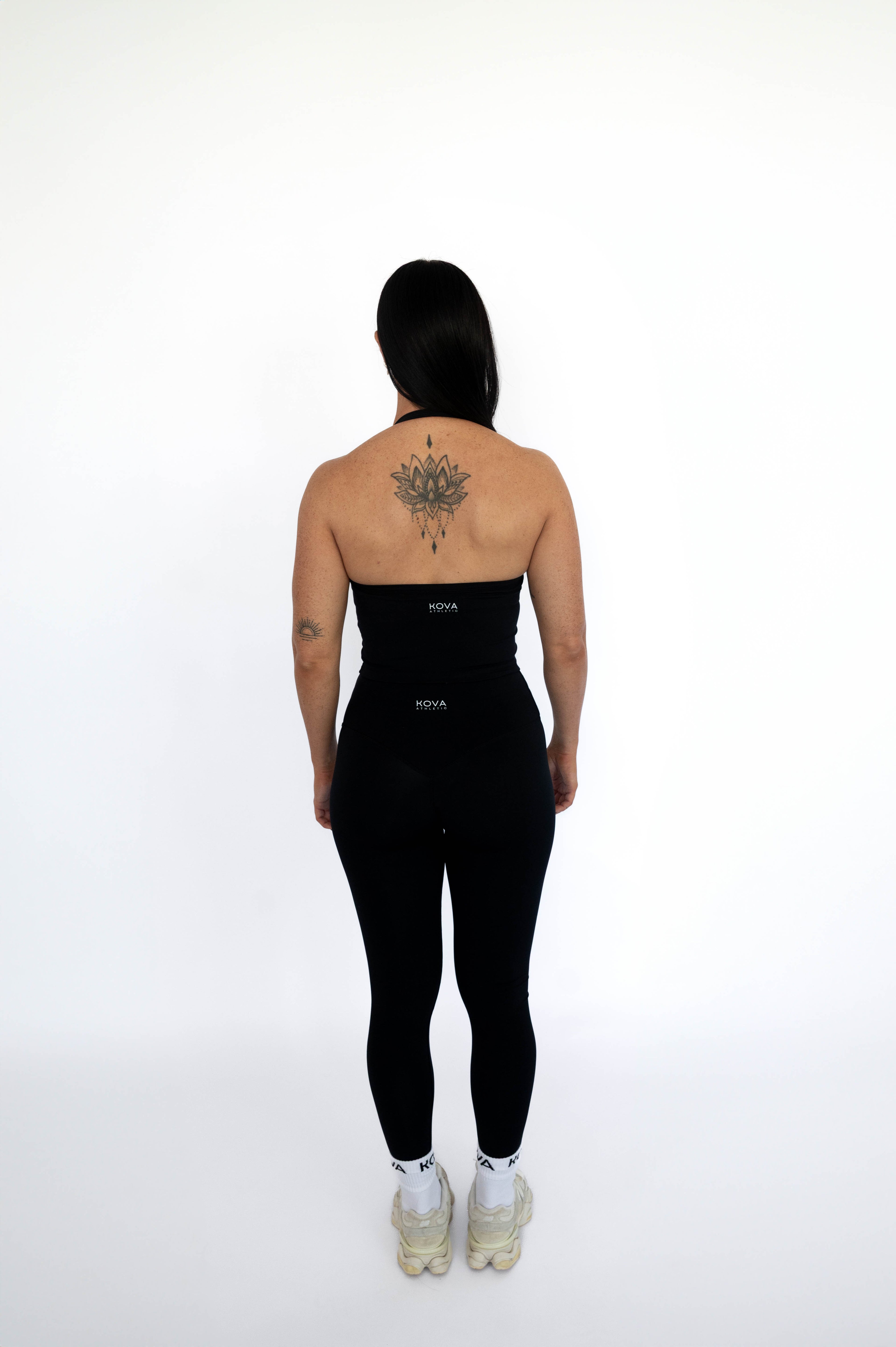 Sculpt Halter Top - Black