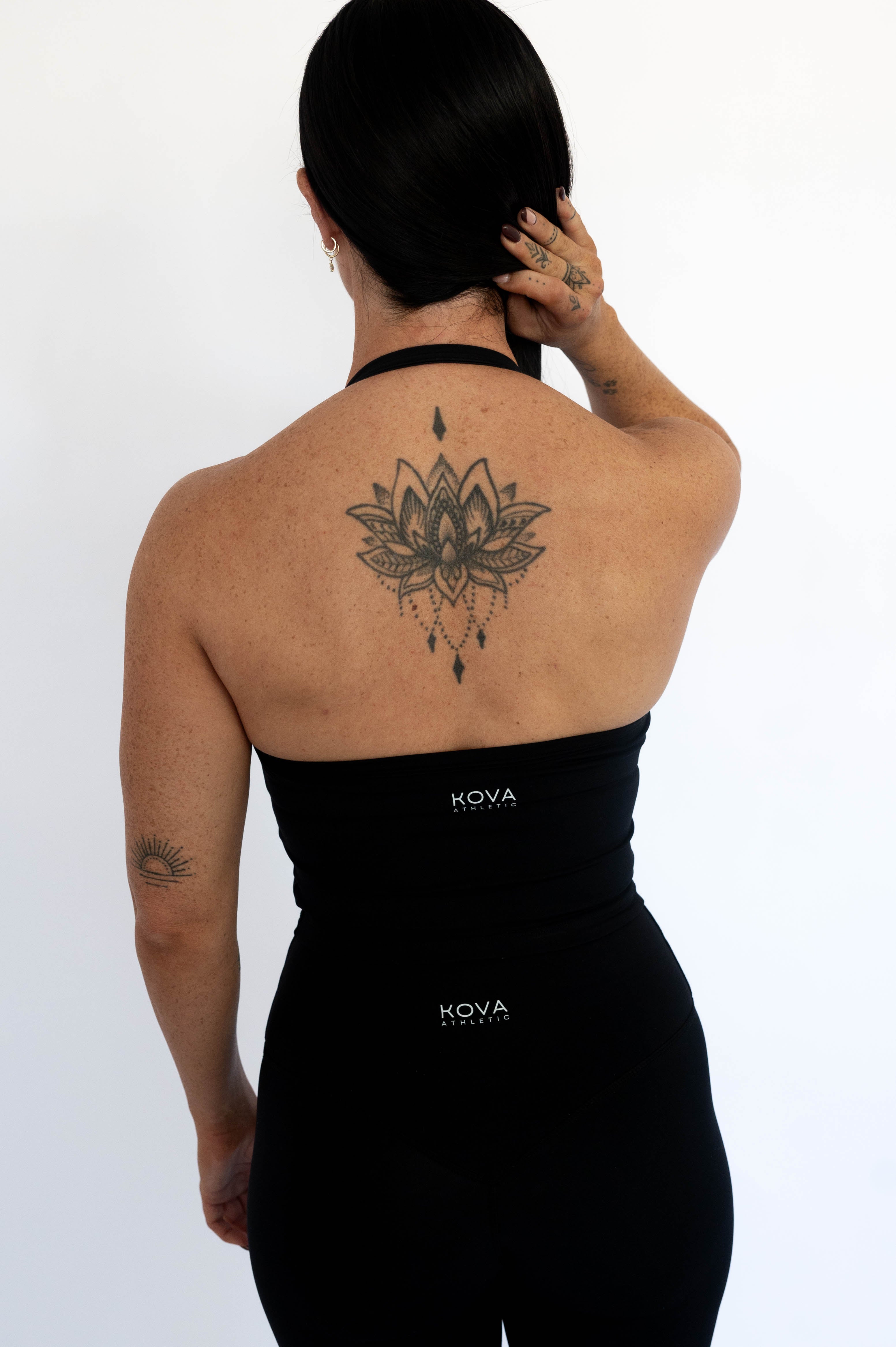 Sculpt Halter Top - Black