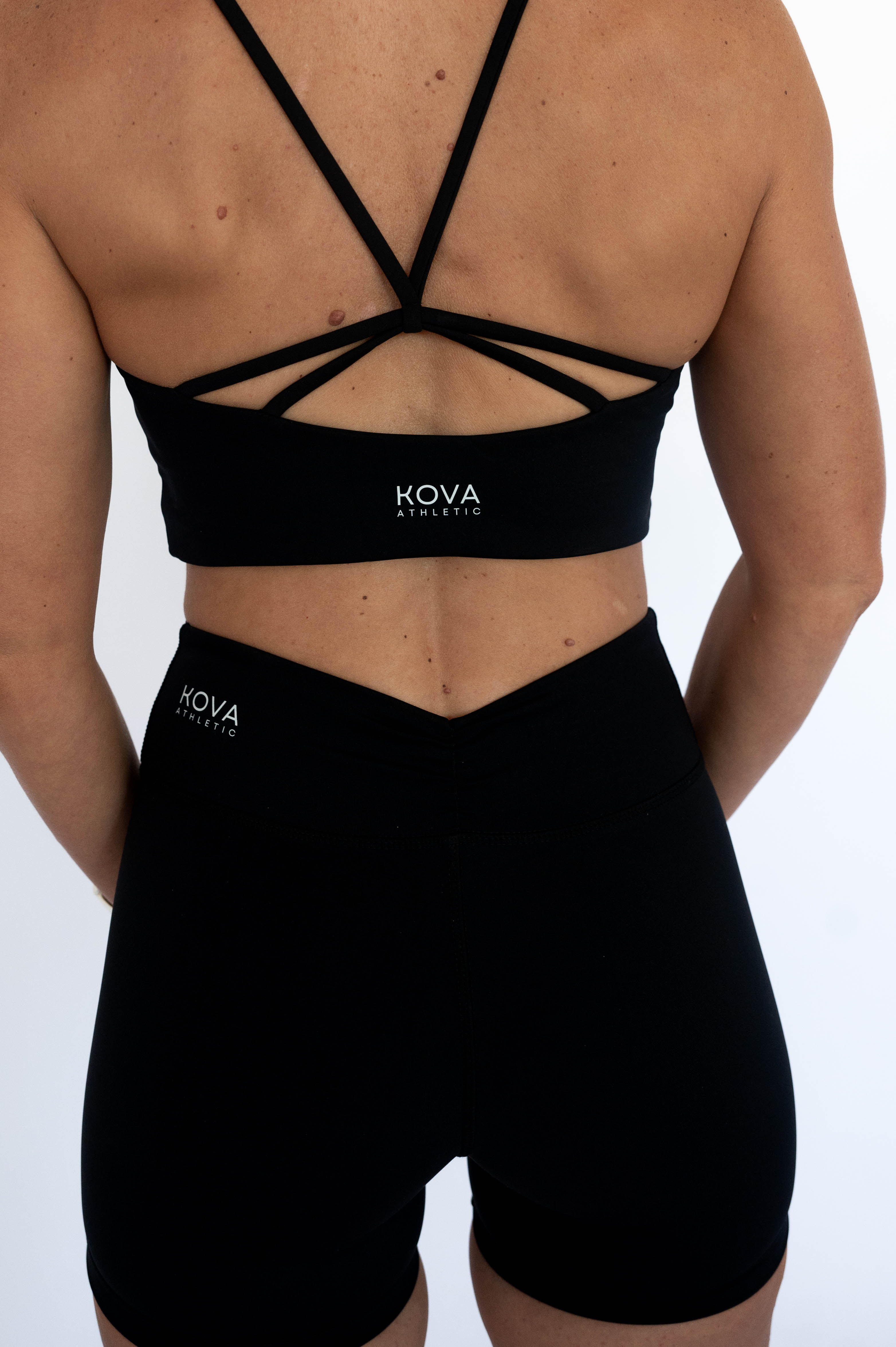 Sculpt Ruched Back Shorts - Black