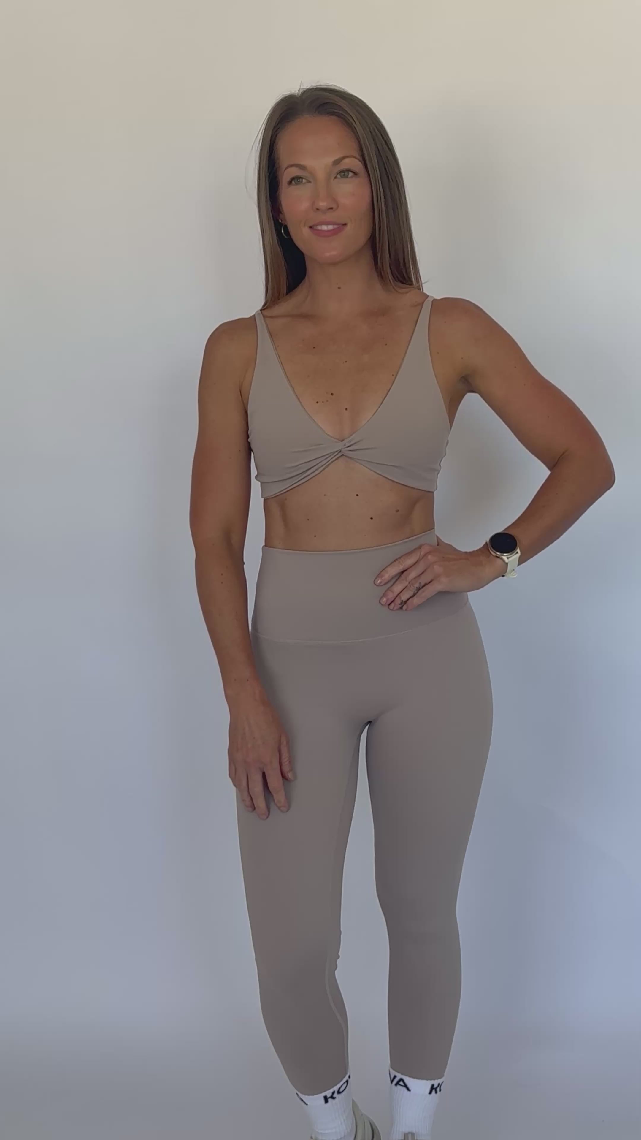 Sculpt Twist Bra - Black