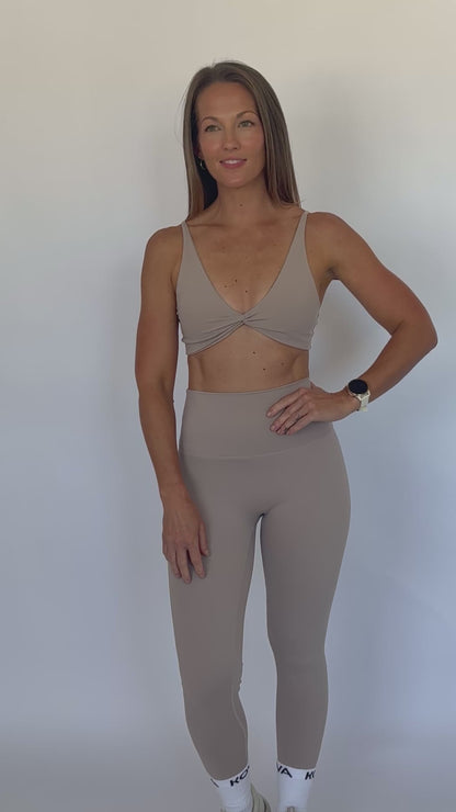 Sculpt Twist Bra - Stone